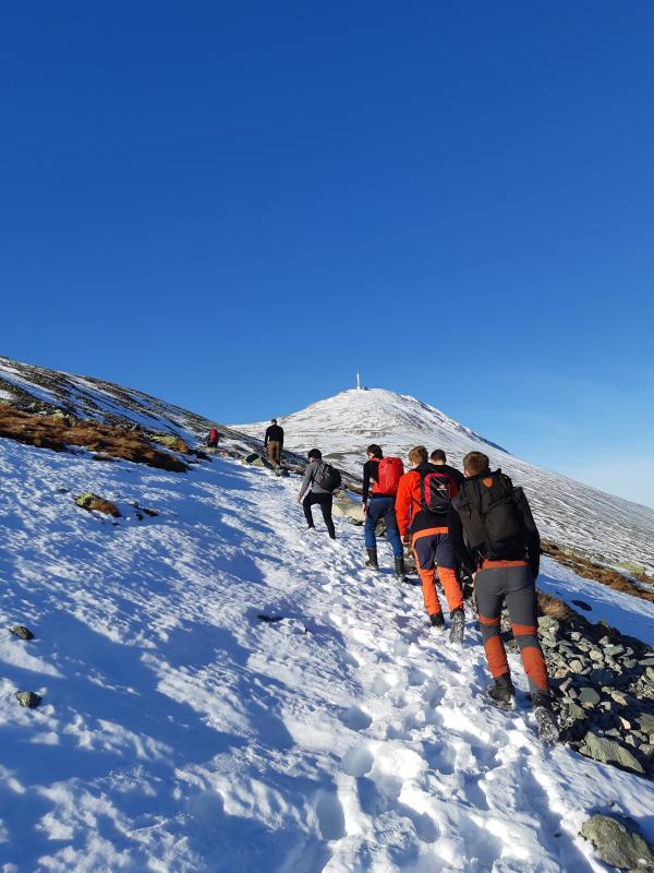 Gaustatoppen1 red